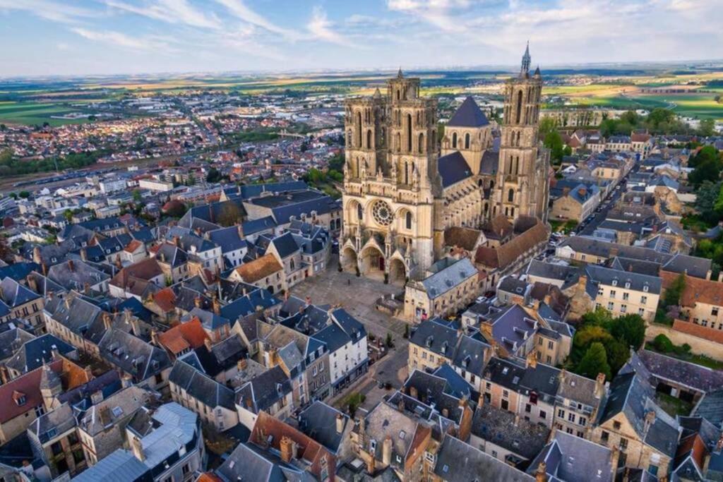 Appartement Jolie Vue Laon Eksteriør billede