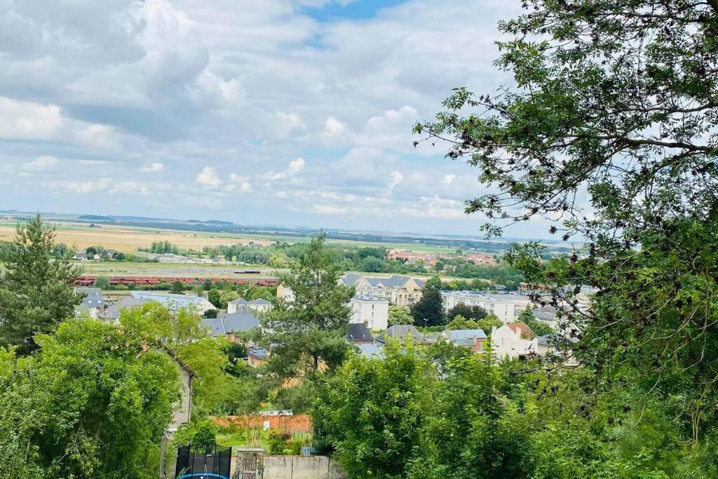 Appartement Jolie Vue Laon Eksteriør billede